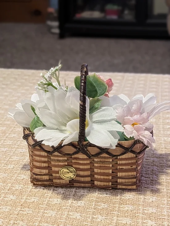 Handmade Little Artificial Flower Basket - Picture 2 of 4